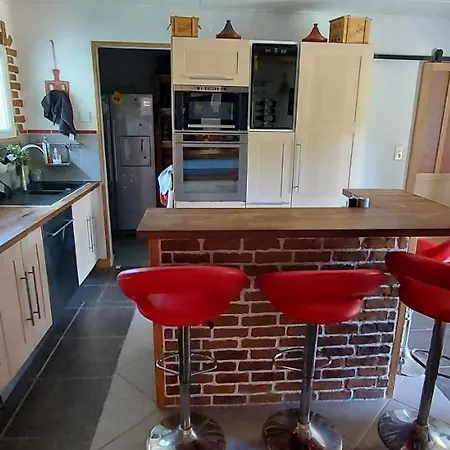 Maison Avec Piscine Chauffee Et Pool House *