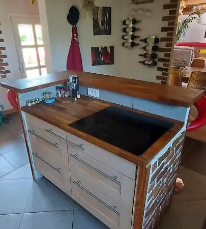 Maison Avec Piscine Chauffee Et Pool House Villa